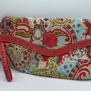 Retro Ebisu clutch bag in great condition! So boho! Approx measurement 14”x8”